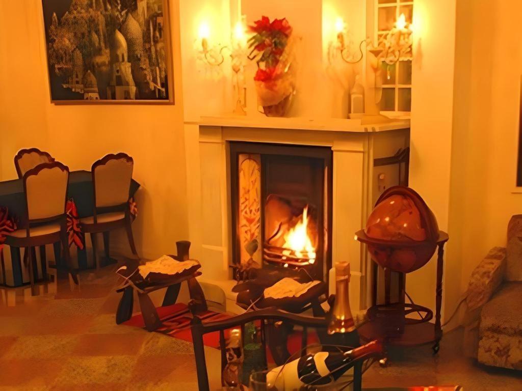 Arabian Art Hotel & Gallery Onjuku Εξωτερικό φωτογραφία
